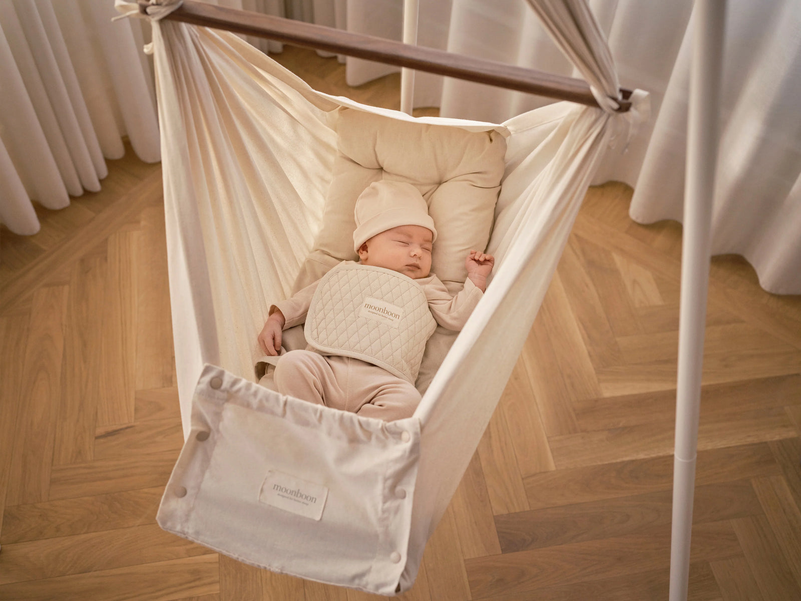 Hรคngvaggor: En Drรถmlik Start fรถr Din Bebis