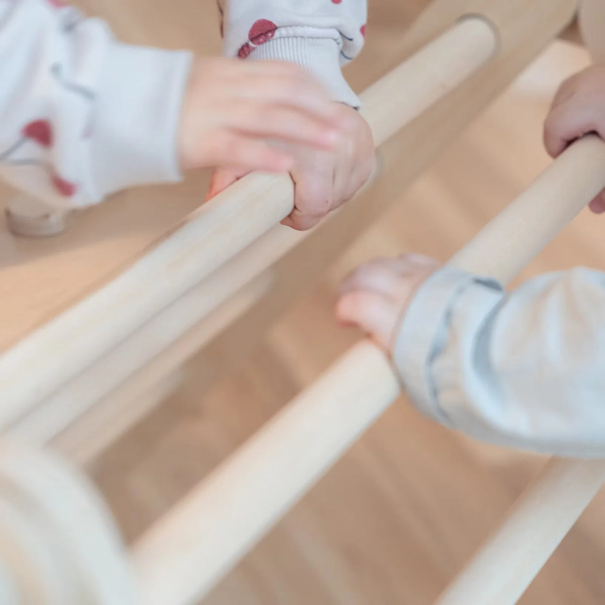 Cliff Klatretrekant med dobbeltsidet rutsjebane