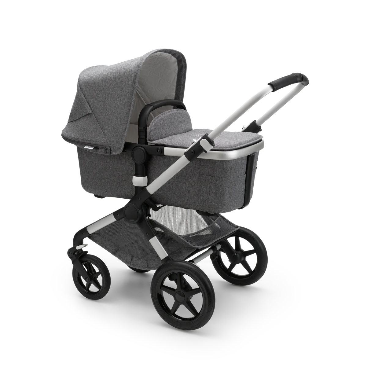 Barnvagnen Bugaboo Fox 2 med liggdel i grå