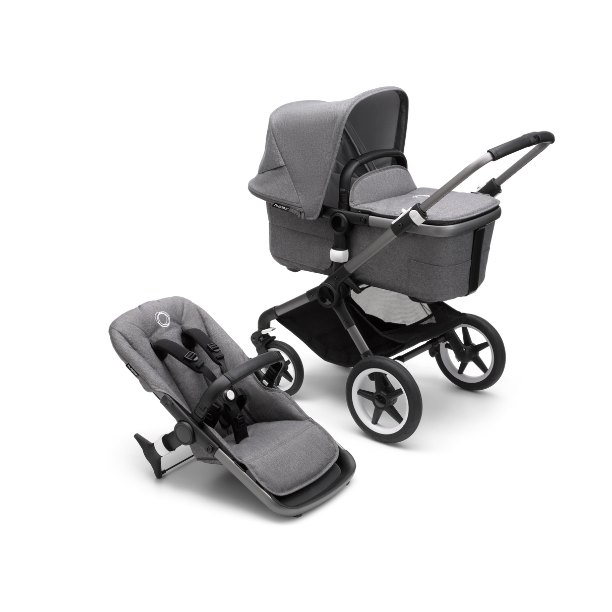 Bugaboo Fox 3 – en grå duovagn där du kan växla mellan sittdel och liggdel