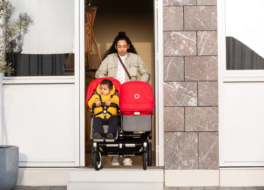 Bugaboo Donkey 3 Duo hyra Parently - smaller than you think