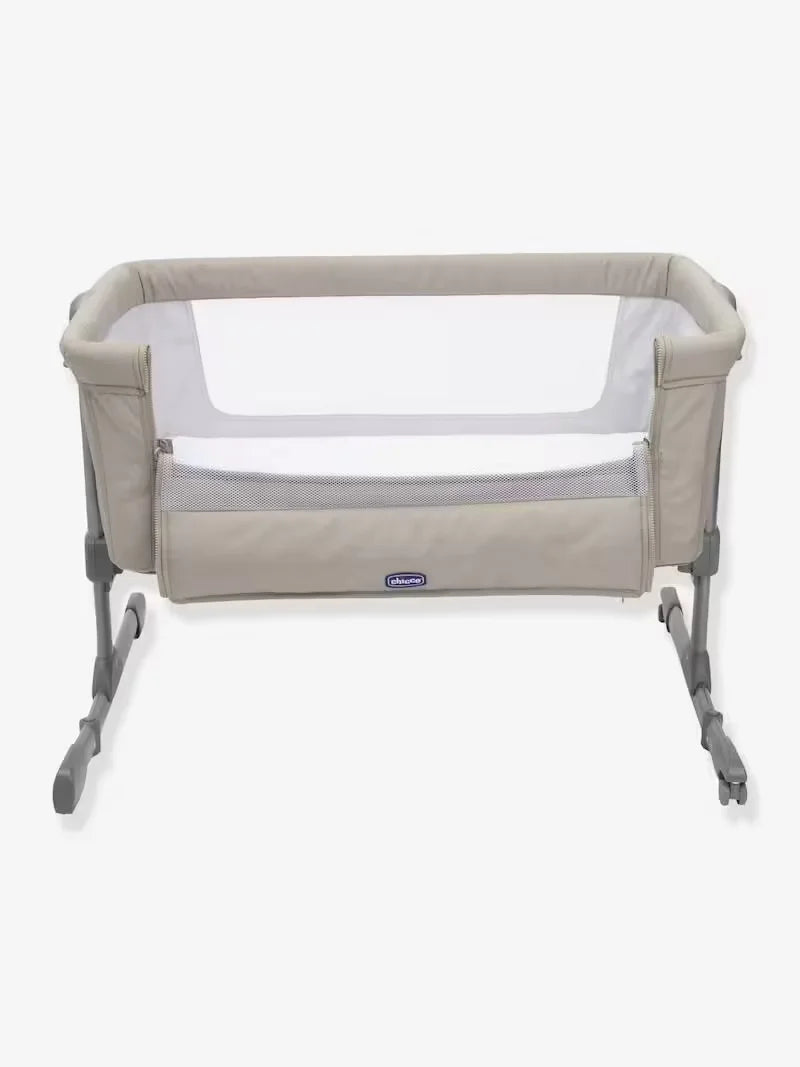 Chicco Next2Me Essential Bedside Crib