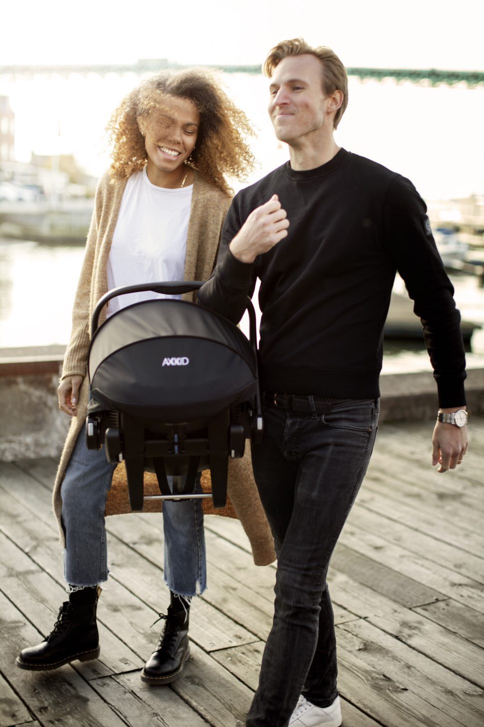 hyra axkid Modukid base hos parently