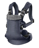 Bärsele från BabyBjörn i modellen Harmony Mesh 3D och färgen antracitgrå