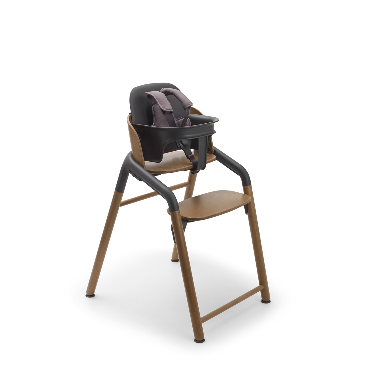 Bugaboo Giraffe babyset i grått monterat på Giraffe-stol